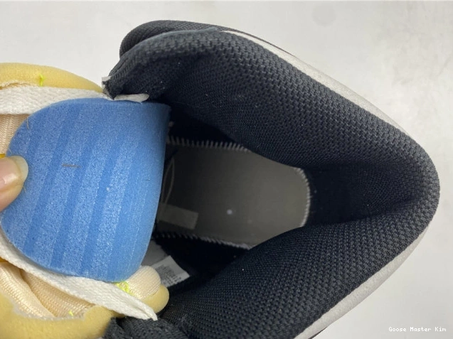OG AIR HIGH JORDAN GOLD' RETRO 555088-118 'VOLT 1 0719